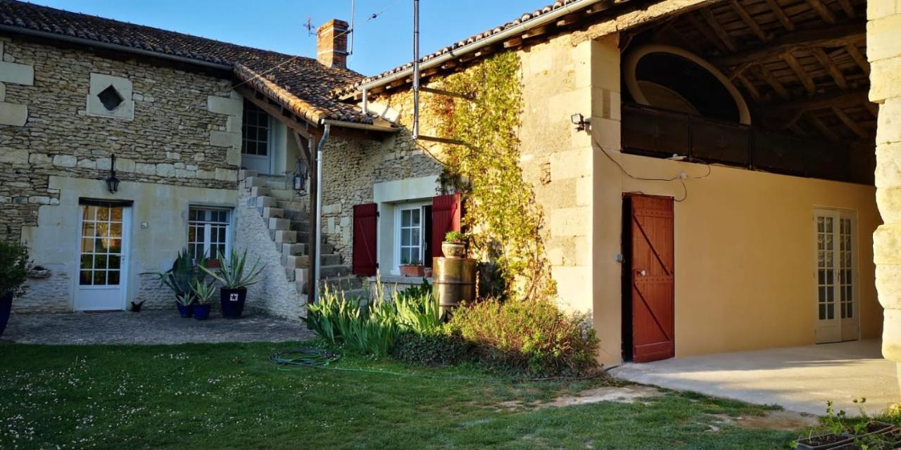 Apartament La Ferme Du Grand Bois Mouterre-Silly Zewnętrze zdjęcie