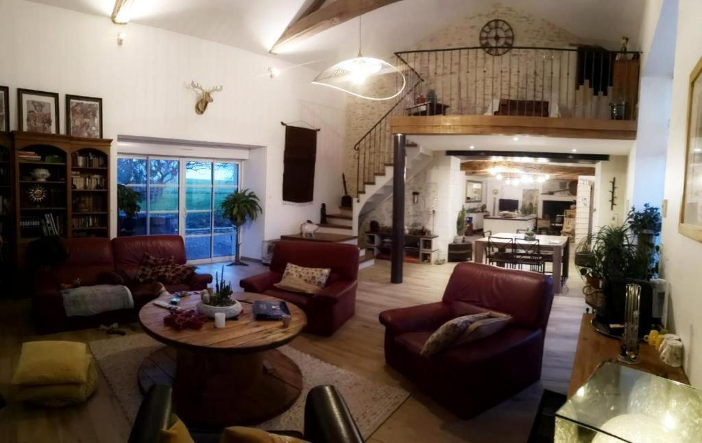 Apartament La Ferme Du Grand Bois Mouterre-Silly Zewnętrze zdjęcie